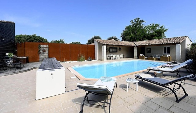 La Villa Moderna