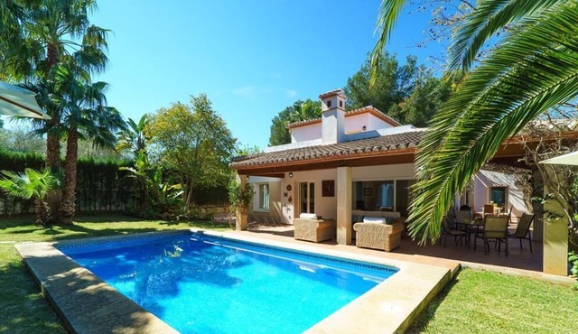 Large and comfortable villa with private pool in Javea, Costa Blanca, Spain for 4 persons