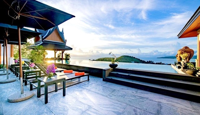 Luxury 9 bedroom villa with stunning Ocean view in Surin Hills