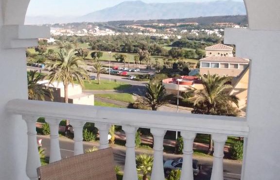 Luxury apartment in central Almerimar with Free Secure Parking