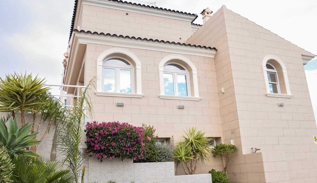Luxury villa situated on the Costa Blanca with sensational views of the Med.
