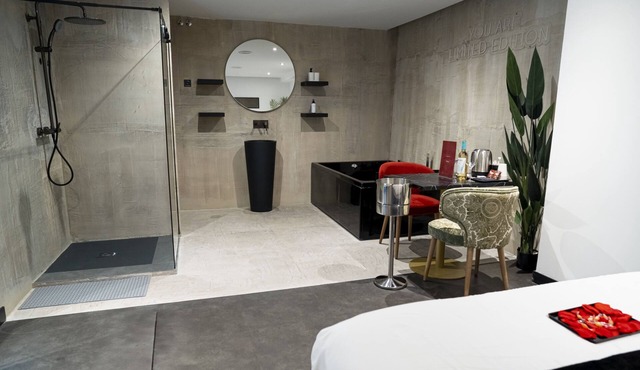 Mad Rooms