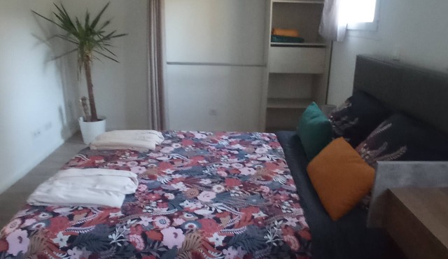 Maison Spacieuse Dans Quartier Calme ET Agreable