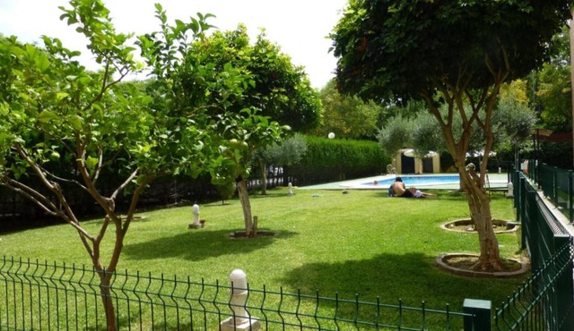 Milenium Palace- garage included- Swimming pool- FIBES