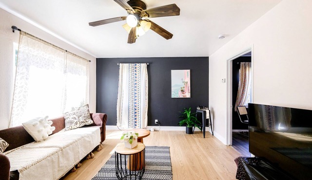 Modern & Urban Oasis Steps to BART- 3Beds