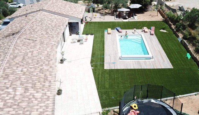 Modern villa with swimming pool