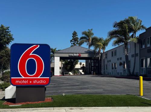 Motel 6-Carson, CA