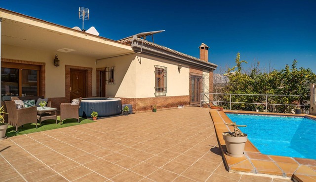 Nice home in Jun with WiFi