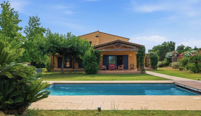 Peralada Pearl: where vacations become tradition.