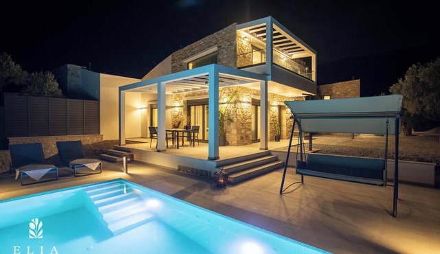 Premium Private Pool Villa - 2 Bedroom