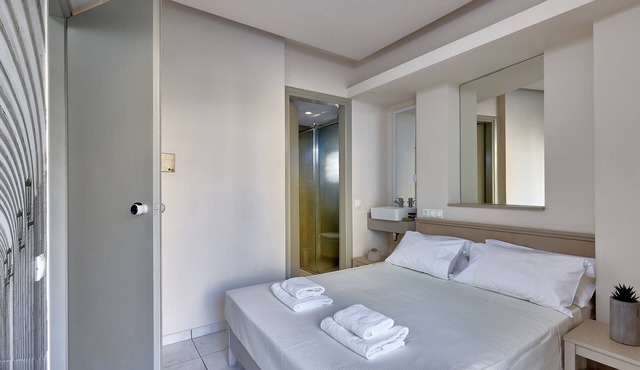 Prime Central Studios, Modern studios in Heraklion City Center