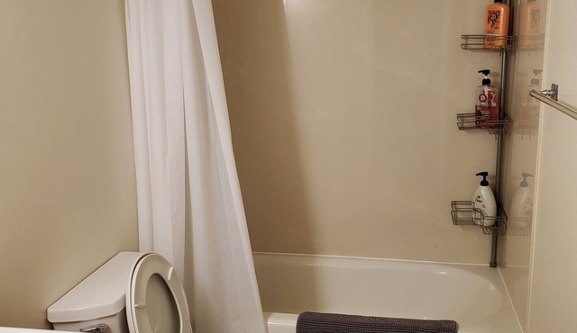 Private room E, with shared bathroom