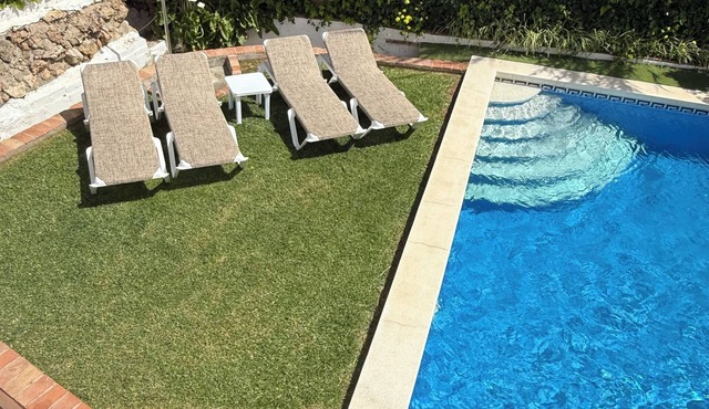 Private Villa Nerja 6m pool, gardens & Parking.