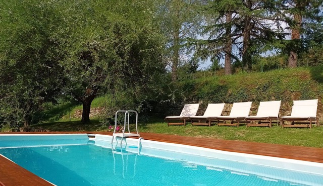 Private Villa with A/C, WIFI, private pool, patio, panoramic view, close to Greve In Chianti