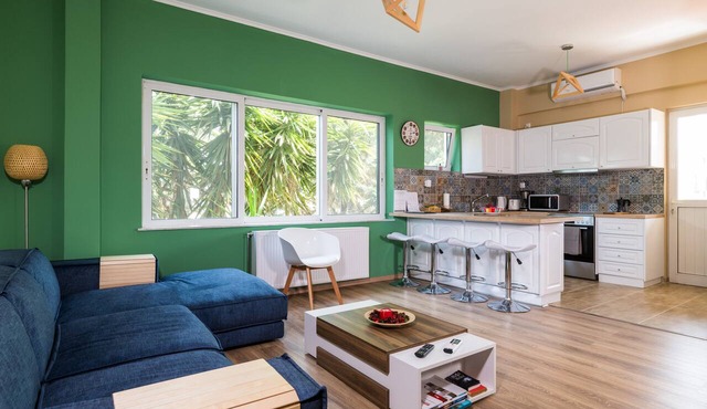 Quality accomodation next to Athens International Airport