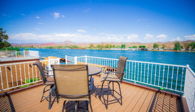 Riverfront Villa 15 Colorado River