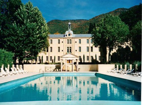 Romantic Château Stay Rhône