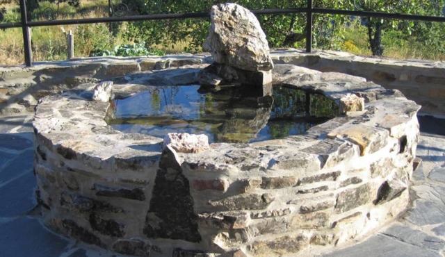 Room 'Peñainfierna Con Chimenea' with Mountain View, Shared Garden and Wi-Fi