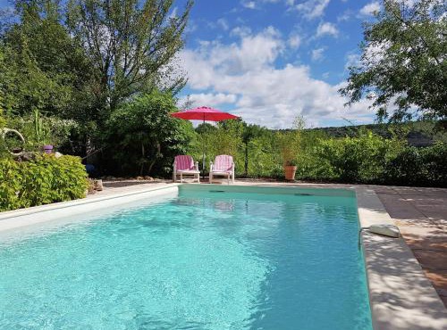 Saint-Brès Pool & Nature
