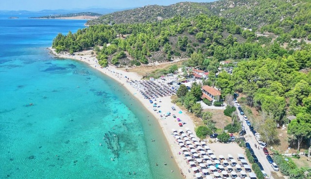 Spacious Maisonette on the "eu Blue Beach" of Kalogria in Sithonia, Greece Num1