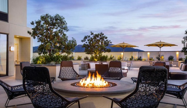 SpringHill Suites by Marriott Los Angeles Burbank/Downtown