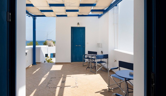 Studio Apartment 'Studios Ninemia Serifos 5' with Sea View, Wi-Fi and Air Conditioning