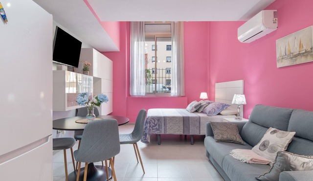 Studio 'Arena, A Pie De Playa' with Wi-Fi and Air Conditioning