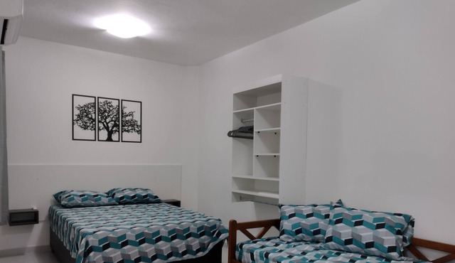 Studio/kitnet with exit to Santos beach in SP