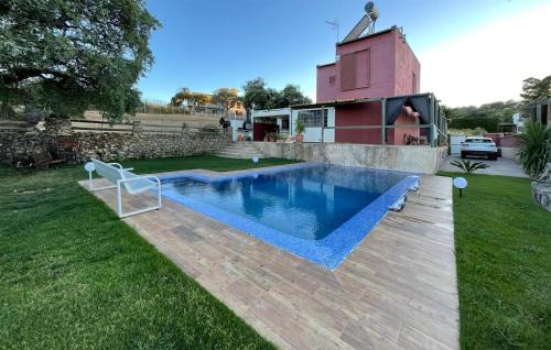 Stunning Home In El Castillo De Las Gua