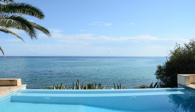 Villa Anelia