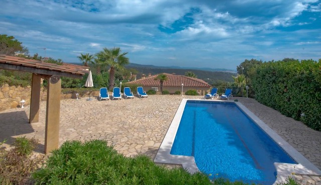 Villa Carrera