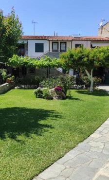 Villa Efi
