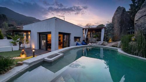Villa de lujo con piscina, barbacoa, estufa, 3 habitaciones