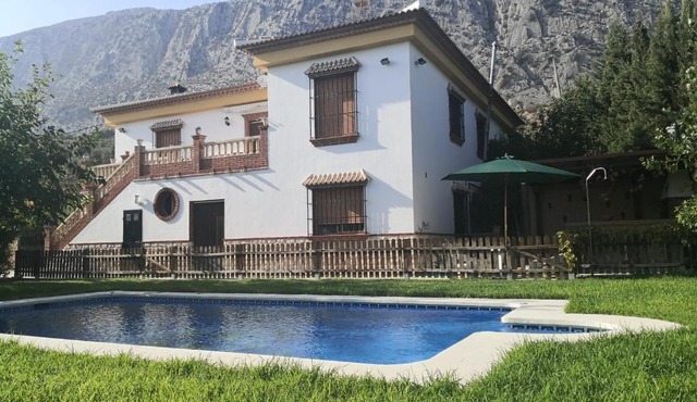 Villa Hierbabuena