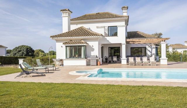 Villa 'Jacaranda Arcos Golf 9' with Mountain View, Wi-Fi and Air Conditioning