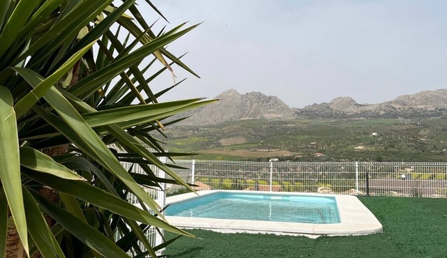 Villa 'Los Moriscos - The Best Views' with Private Pool, Private Terrace and Wi-Fi