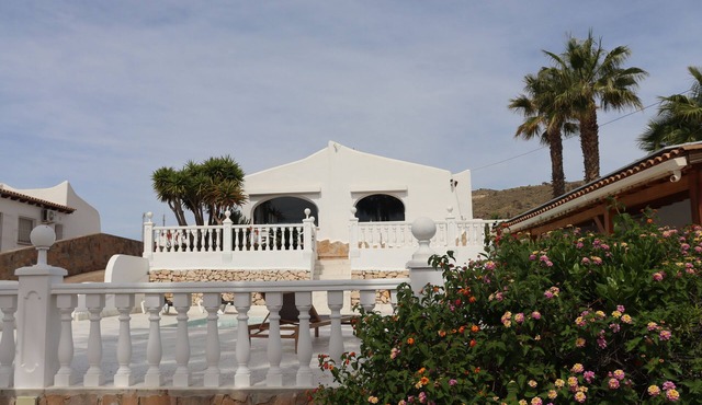 VILLA LUCYA