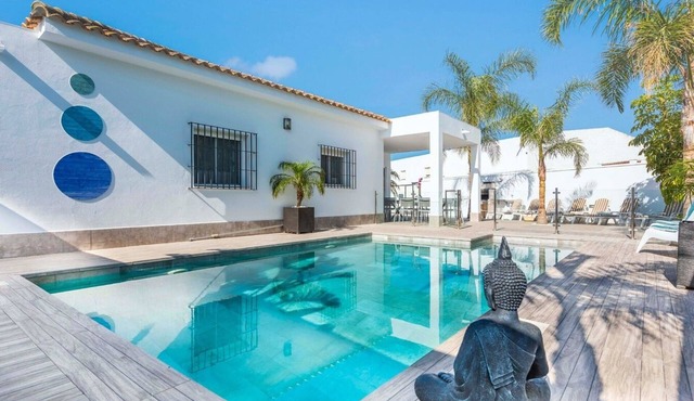 Villa Marabu Conil de la Frontera by Ruralidays