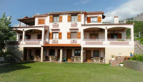 Villa Melina 2