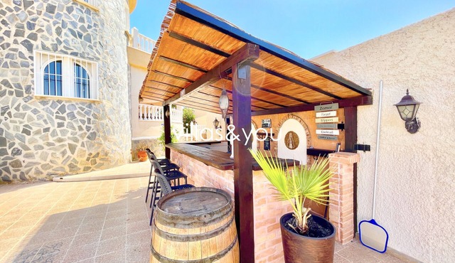 Villa Palmera Ciudad Quesada by Villas&You