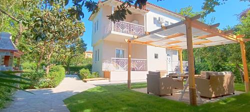 Villa Pandesia
