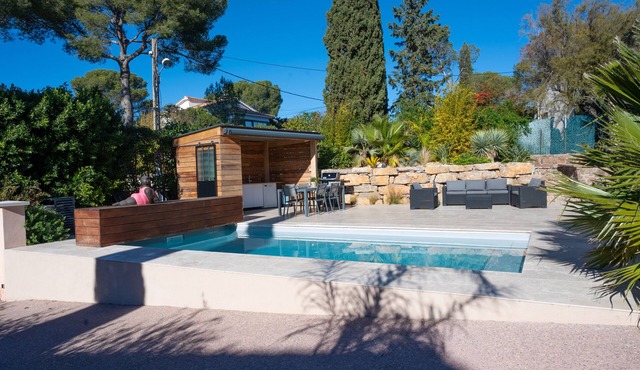 Villa Saint Raphael 1km de la Plage