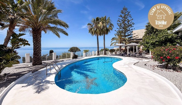Villa Sofia - Four Bedroom Villa, Sleeps 10