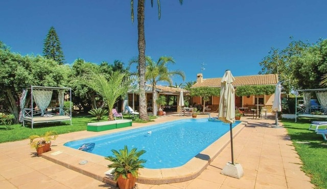 Villa 'Teresa' with Private Pool, Wi-Fi, and Air Conditioning