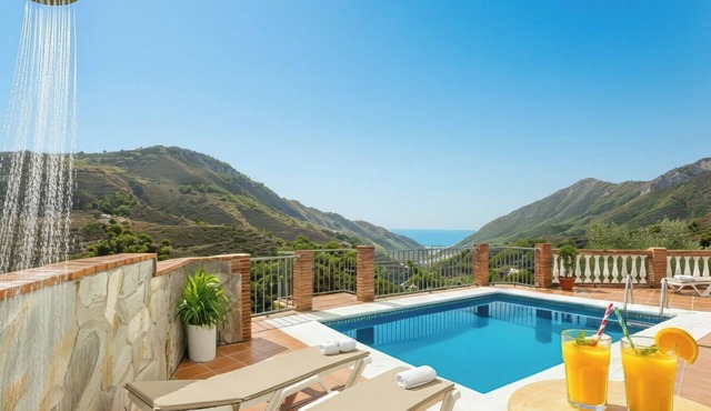 Villa Tranquila Nerja by Ruralidays