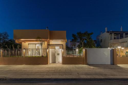 Villa Variana with private pool in Kifisia
