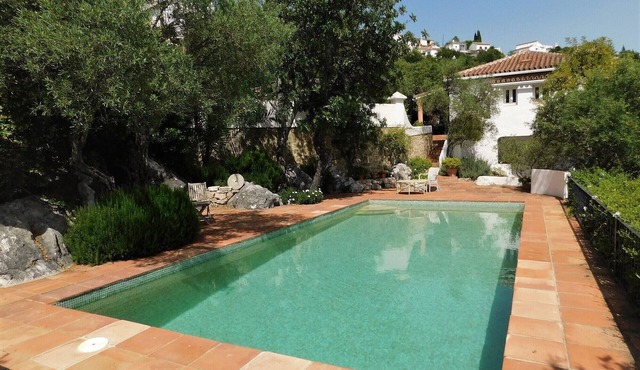 Villa with private pool in amazing position