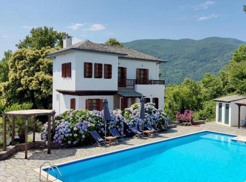 Vrionis House