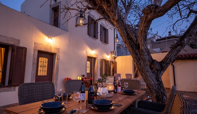 Walnut tree villa Archanes