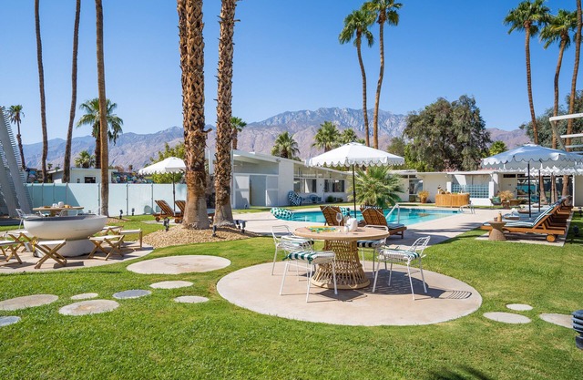Monkey Tree Hotel 9 by AvantStay | Stylish Hotel in Palm Springs w/Pool!